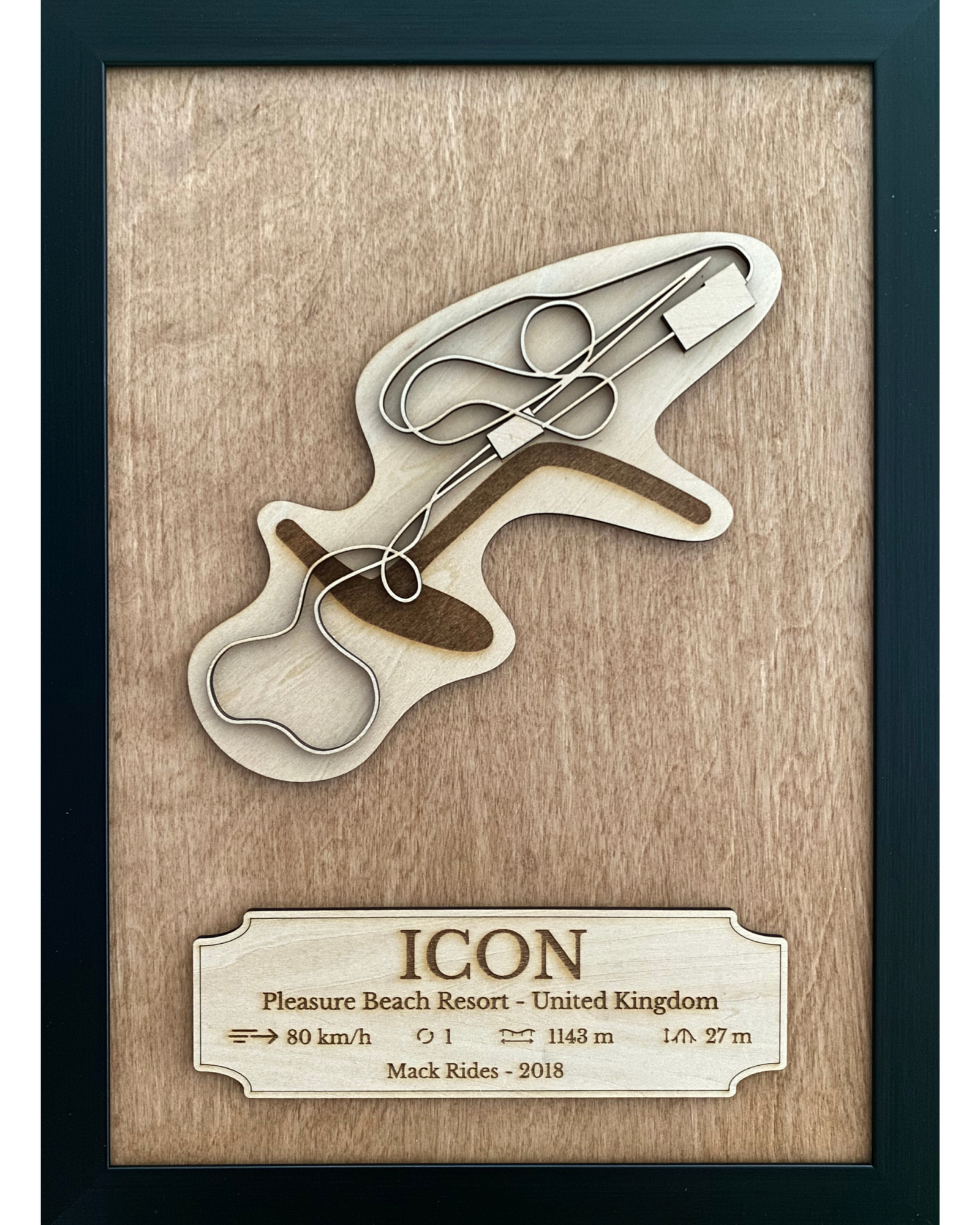 Cadre en bois Becoastr représentant le tracé d'Icon.